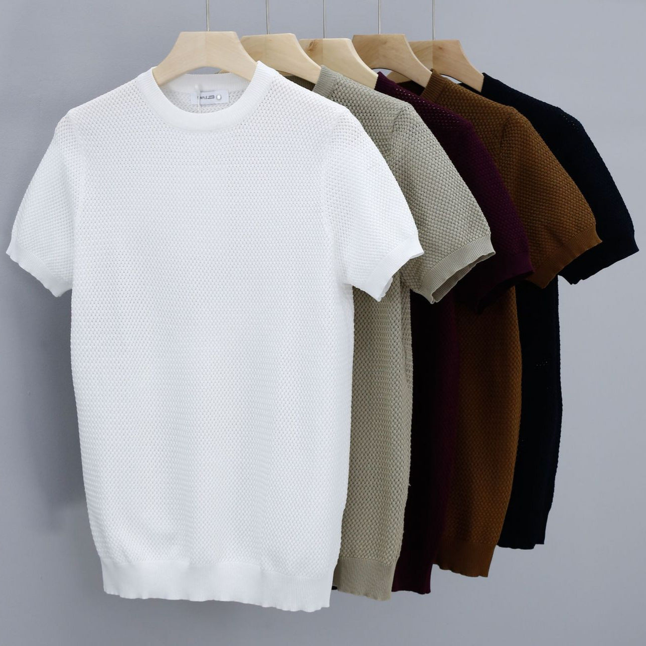 Summer Men's Ice Silk Knitted Round Neck T-shirt