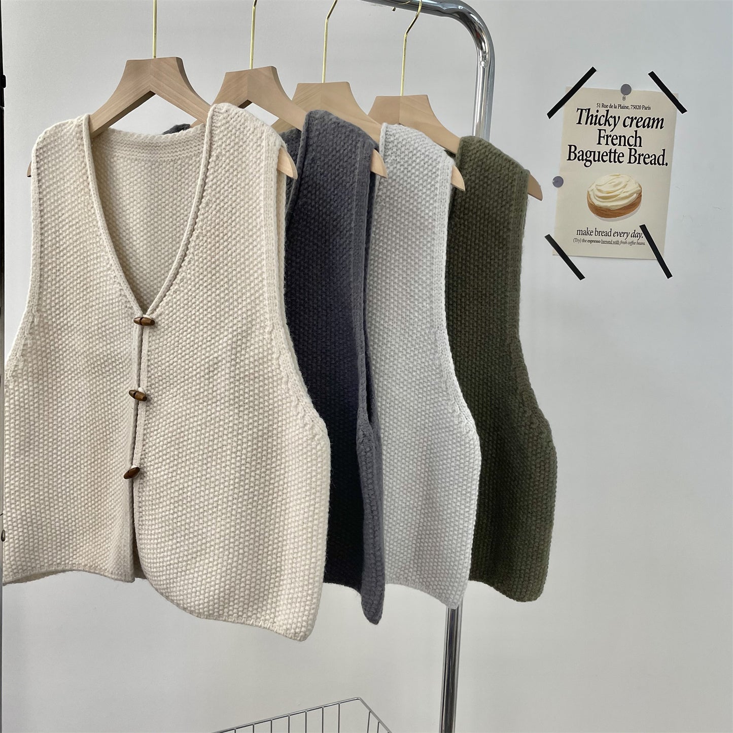 Horn Button Vest Waistcoat Sleeveless Knitwear