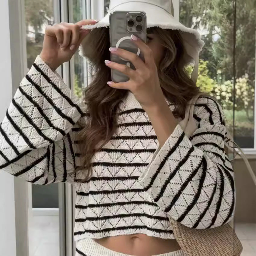 Women's Striped Knitted L Long Sleeve Bell-bottom Pants Suit
