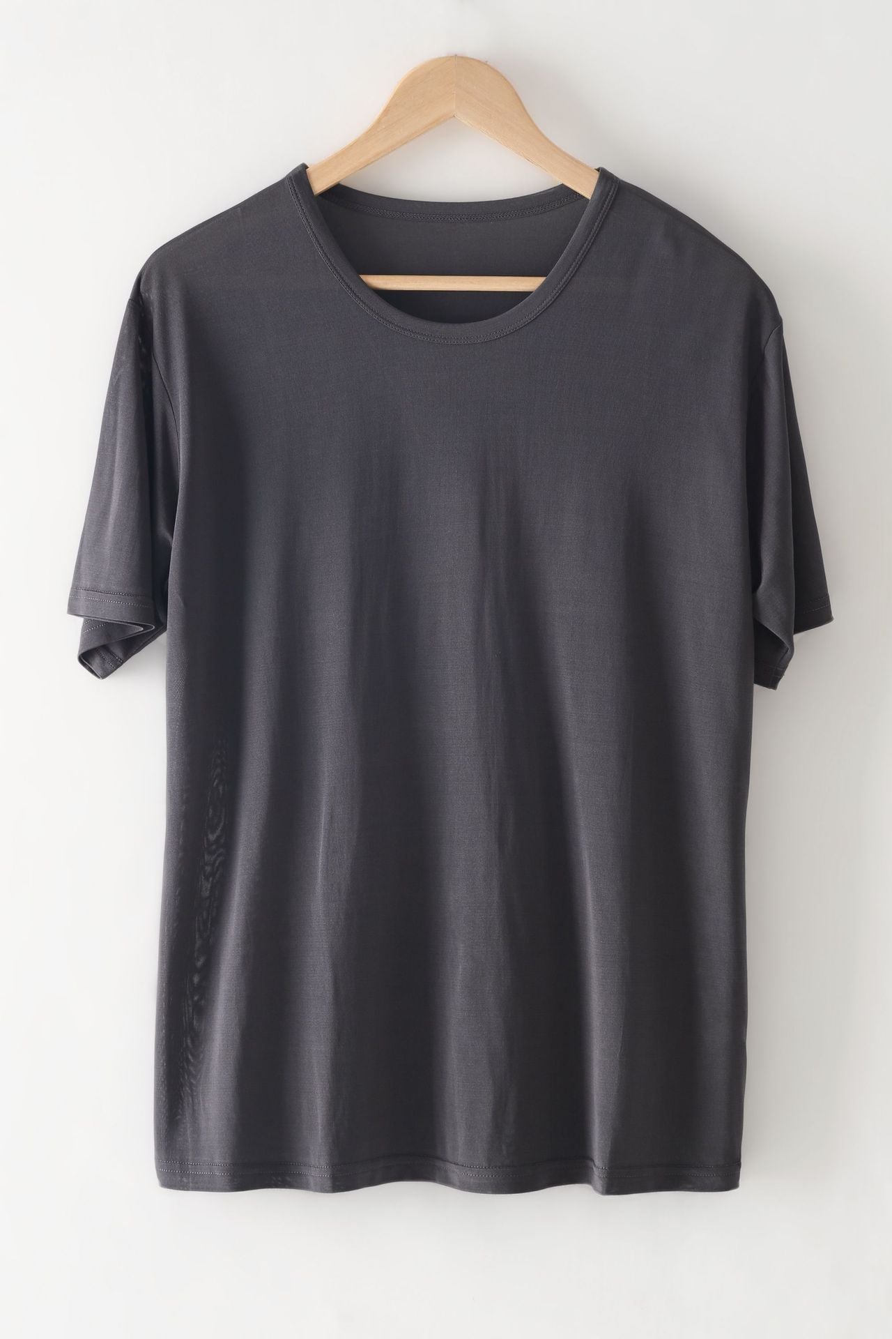 Men's Mulberry Silk Loose Round Neck Silk T-shirt