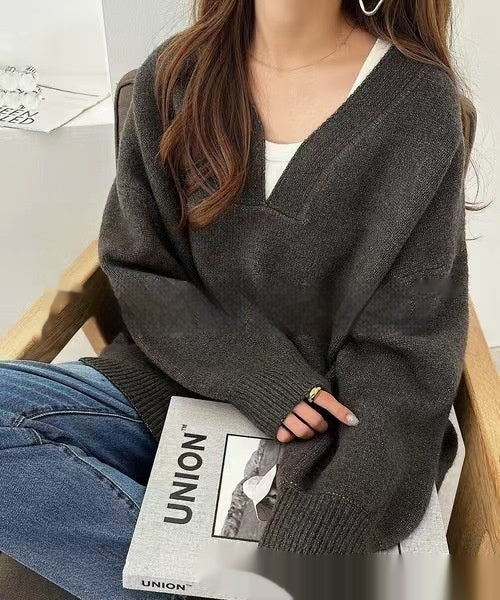 V-neck Versatile Long-sleeved Knitted Sweater