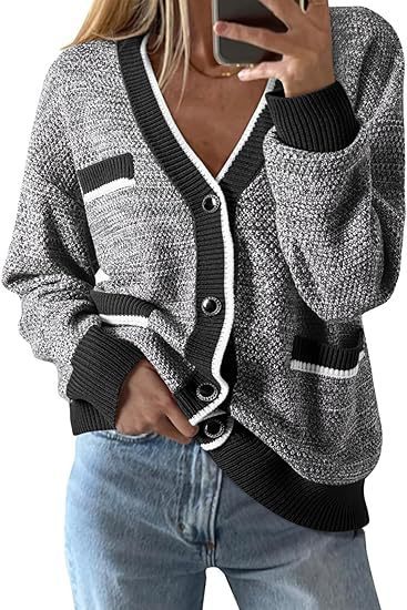 Women's V-neck Pocket Long-sleeved Knitted Cardigan Color Matching