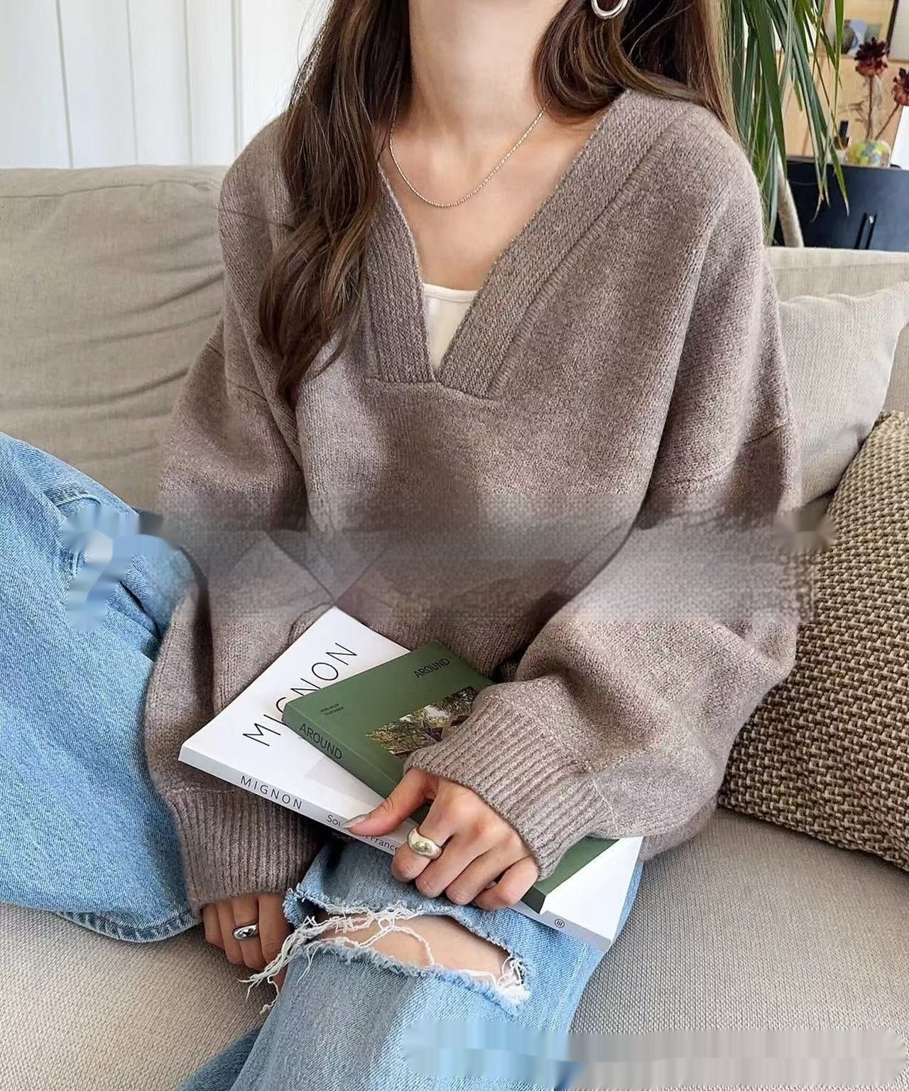 V-neck Versatile Long-sleeved Knitted Sweater