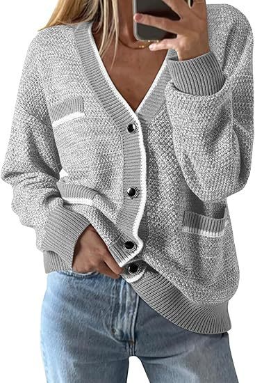 Women's V-neck Pocket Long-sleeved Knitted Cardigan Color Matching