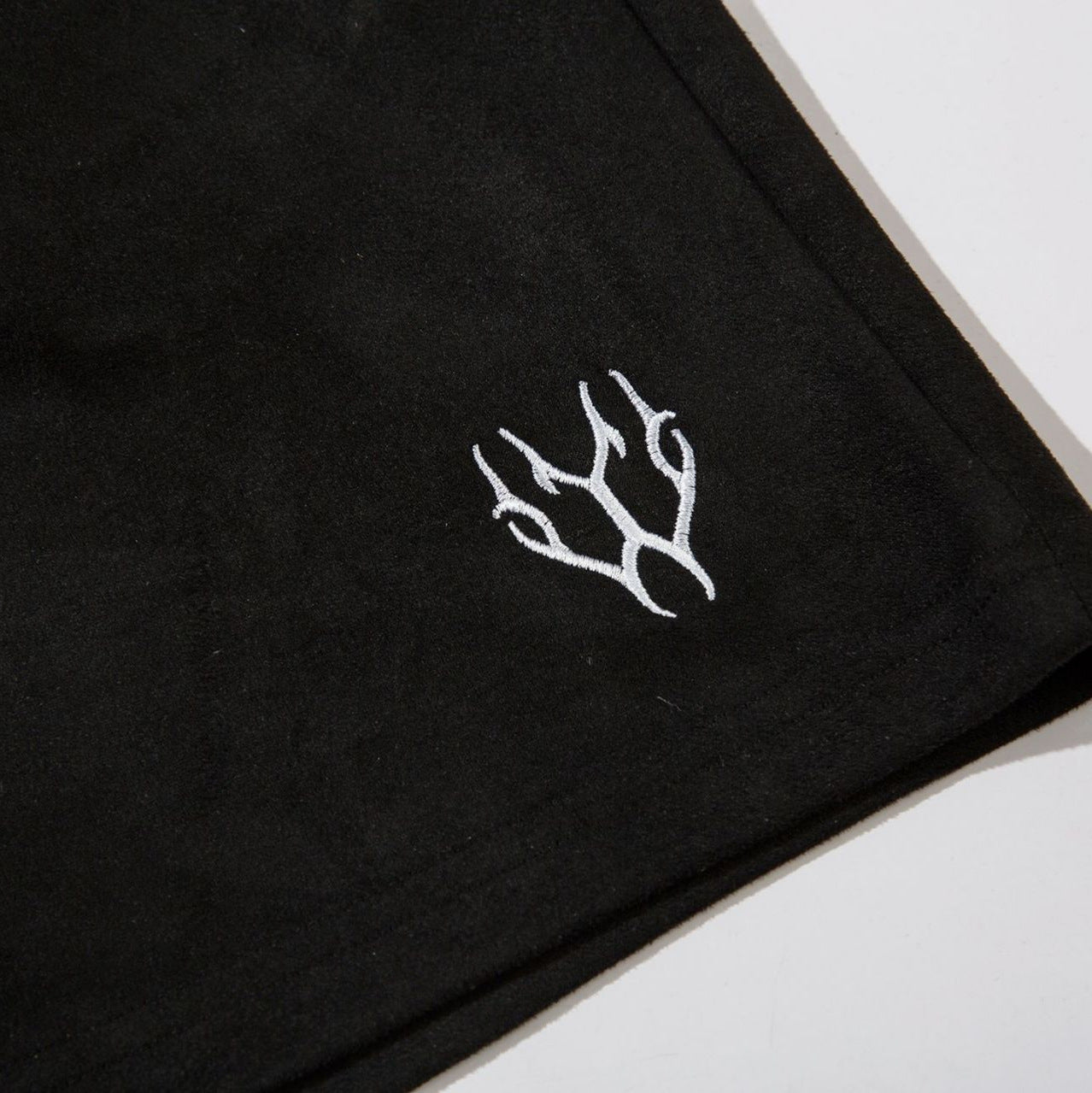 New Real Shot American Fashion Brand Suede Embroidered Shorts