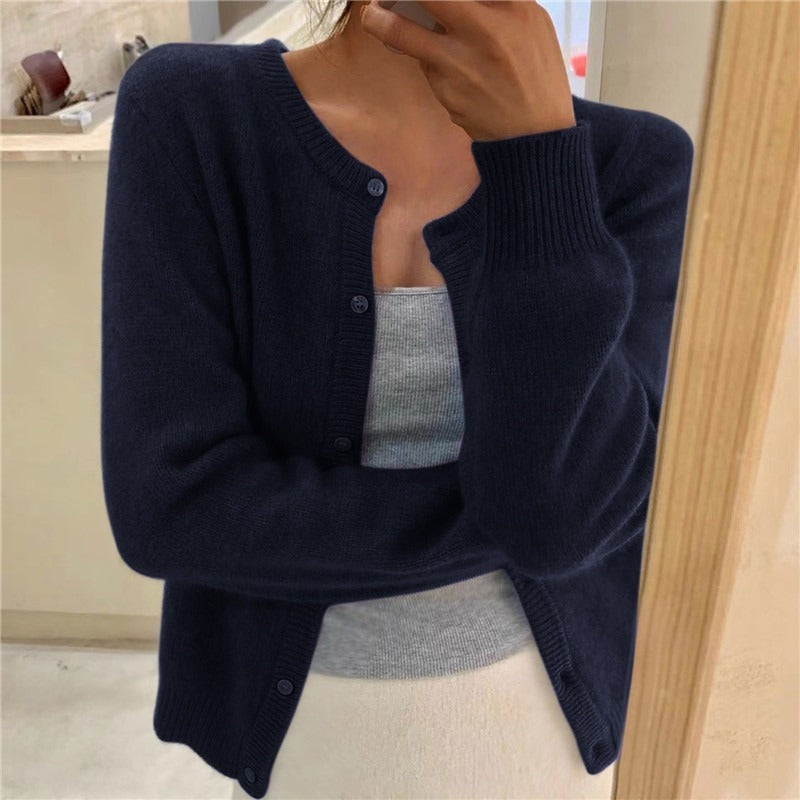 Women's Round Neck Solid Color Knitted Cardigan