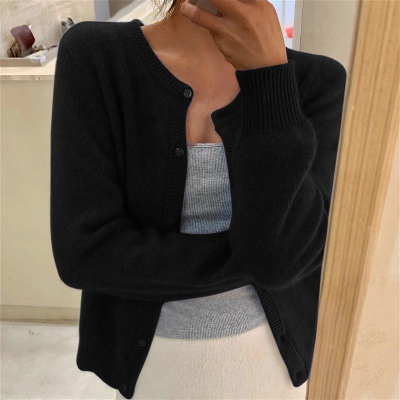 Women's Round Neck Solid Color Knitted Cardigan
